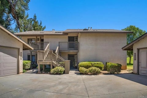 Property photo of 4122 Oak Island, Fallbrook, CA 92028