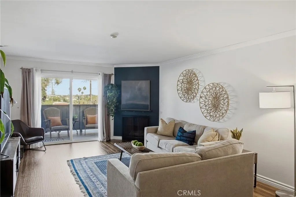 Photo of 1321 Beryl Street #102, Redondo Beach, CA 90277 (MLS # SB26205490)