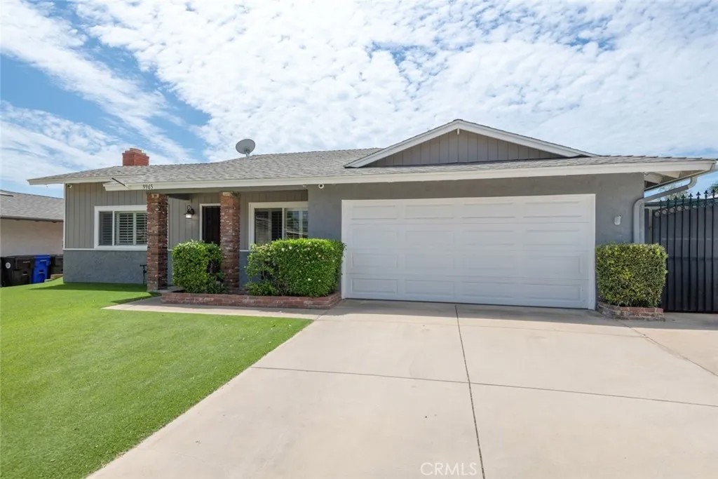 9965 La Mesa Court