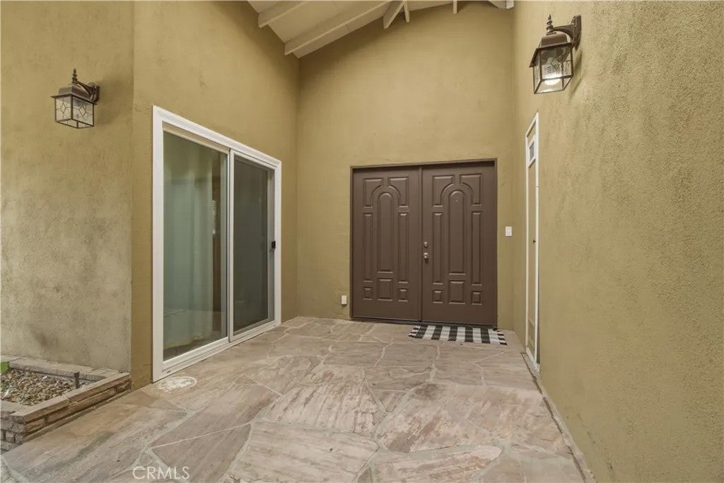 Photo of 910 W George ST, Banning, CA 92220 (MLS # IV26142957)