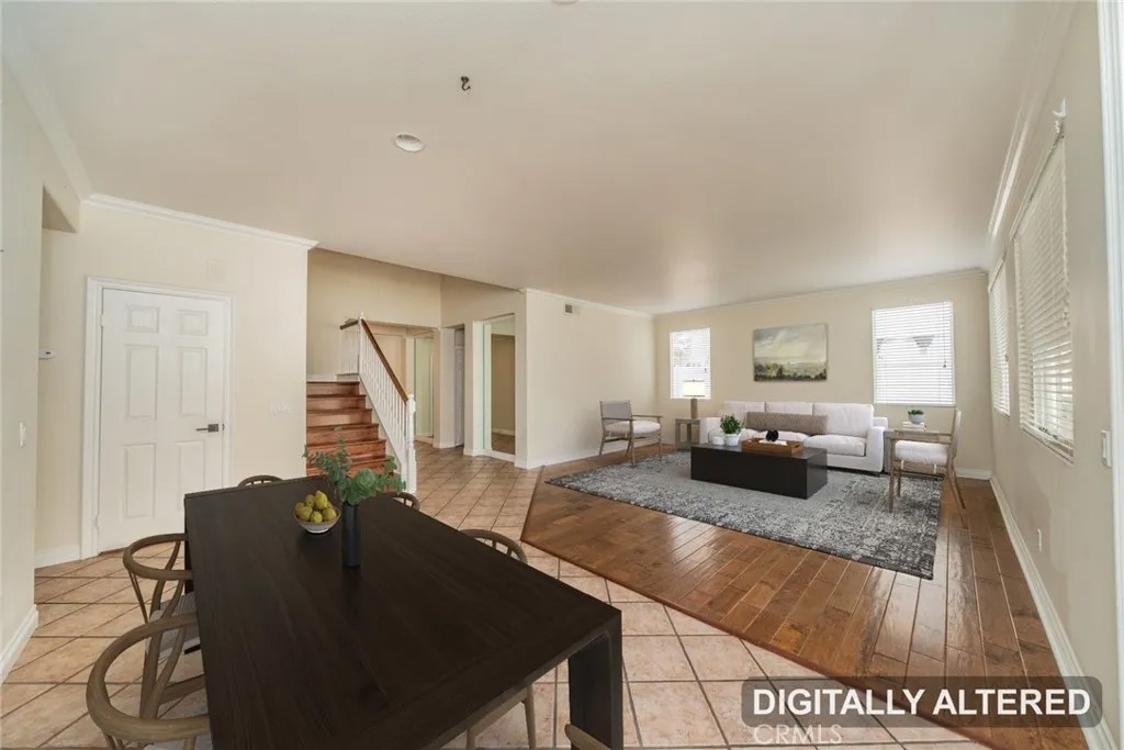 24320 Calle Estancia