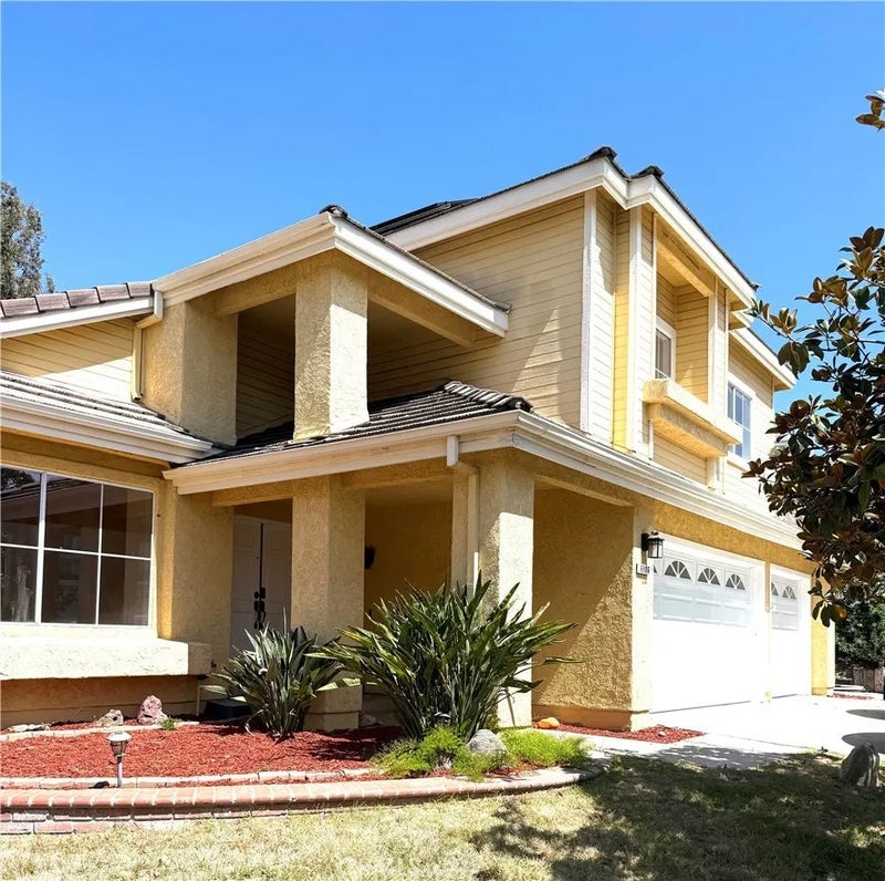 6906 Hastings