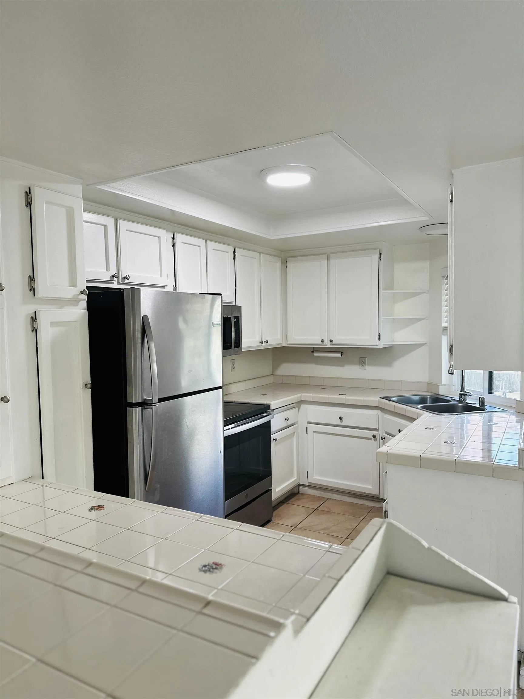 5750 Friars Road 208