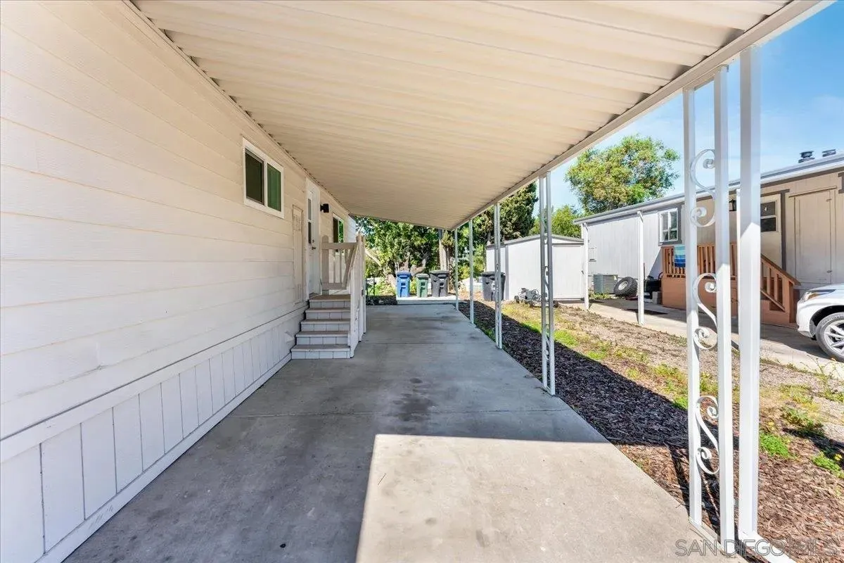 Lakeside, California 92040, United States, 3 Bedrooms Bedrooms, ,2 BathroomsBathrooms,Residential,Active,107896