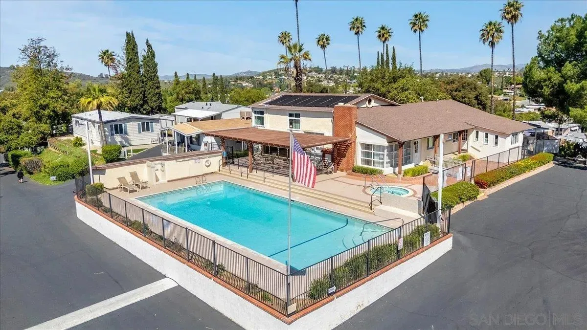 Lakeside, California 92040, United States, 3 Bedrooms Bedrooms, ,2 BathroomsBathrooms,Residential,Active,107896