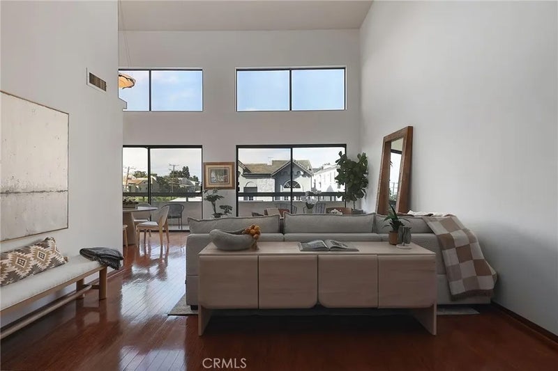 1432 Camden 301