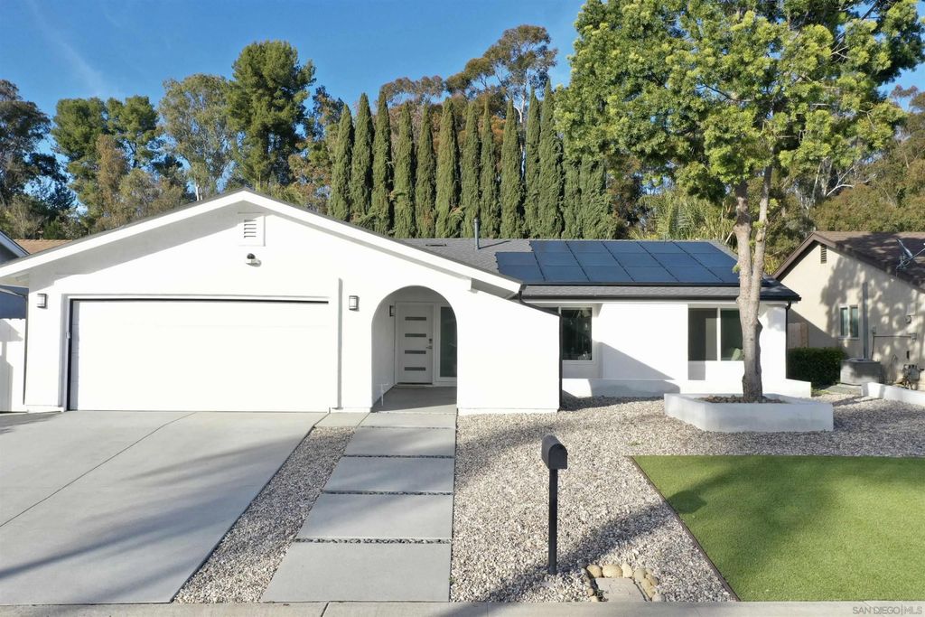Photo of 11202 Promesa Drive, San Diego, CA 92124 (MLS # 260007656)