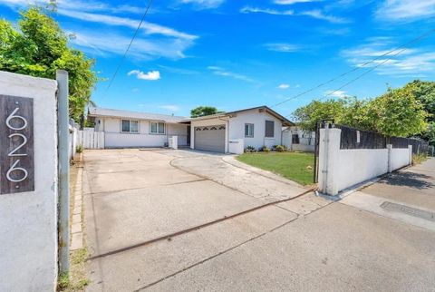 626 N Fig Street Escondido CA 92025