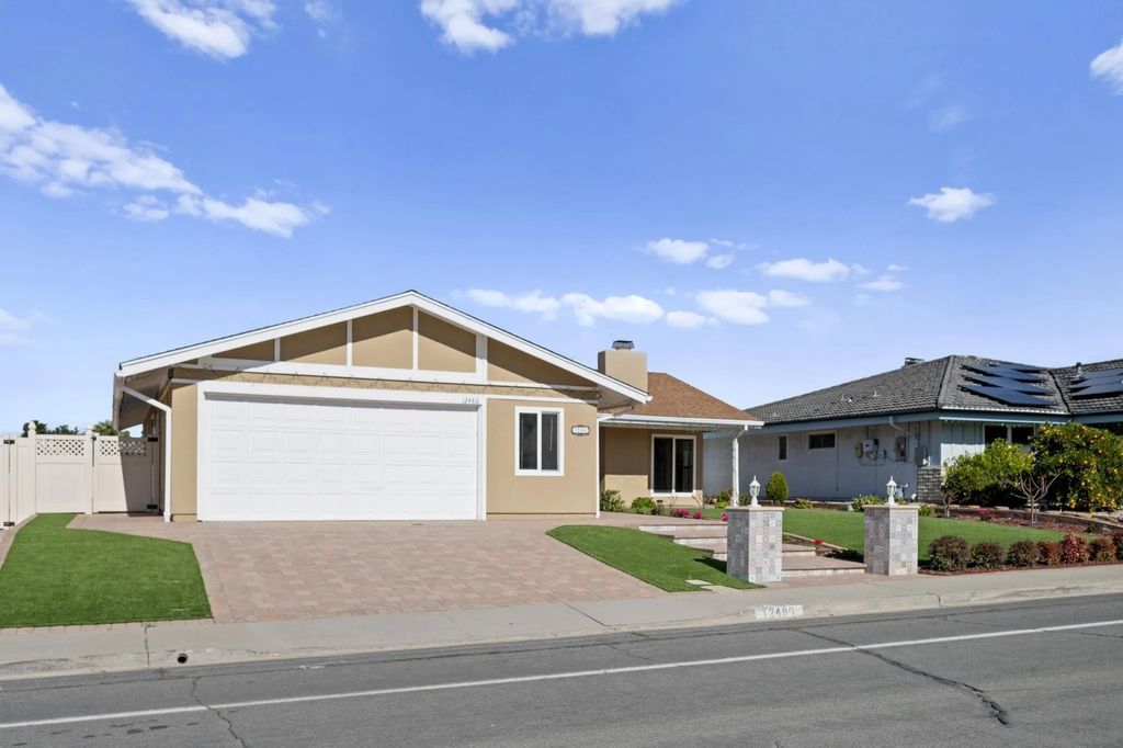 Photo of 12486 Lomica Drive, San Diego, CA 92128 (MLS # 260002003)