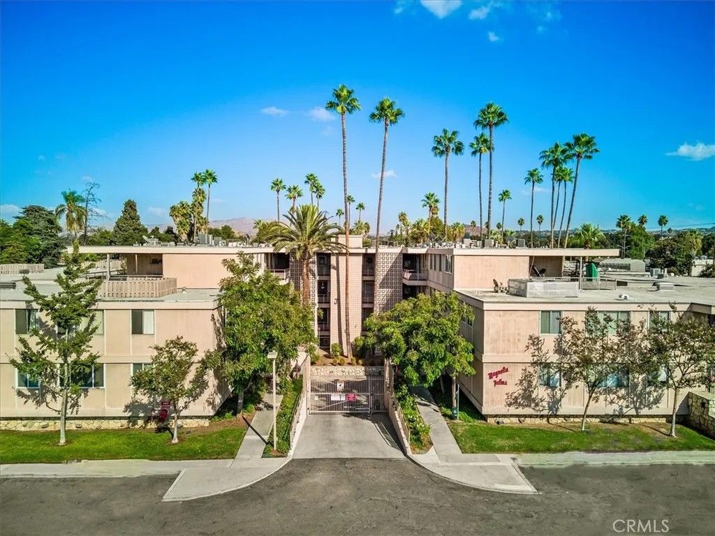 Photo of 6979 Palm Court #234J, Riverside, CA 92506 (MLS # IV26032314)