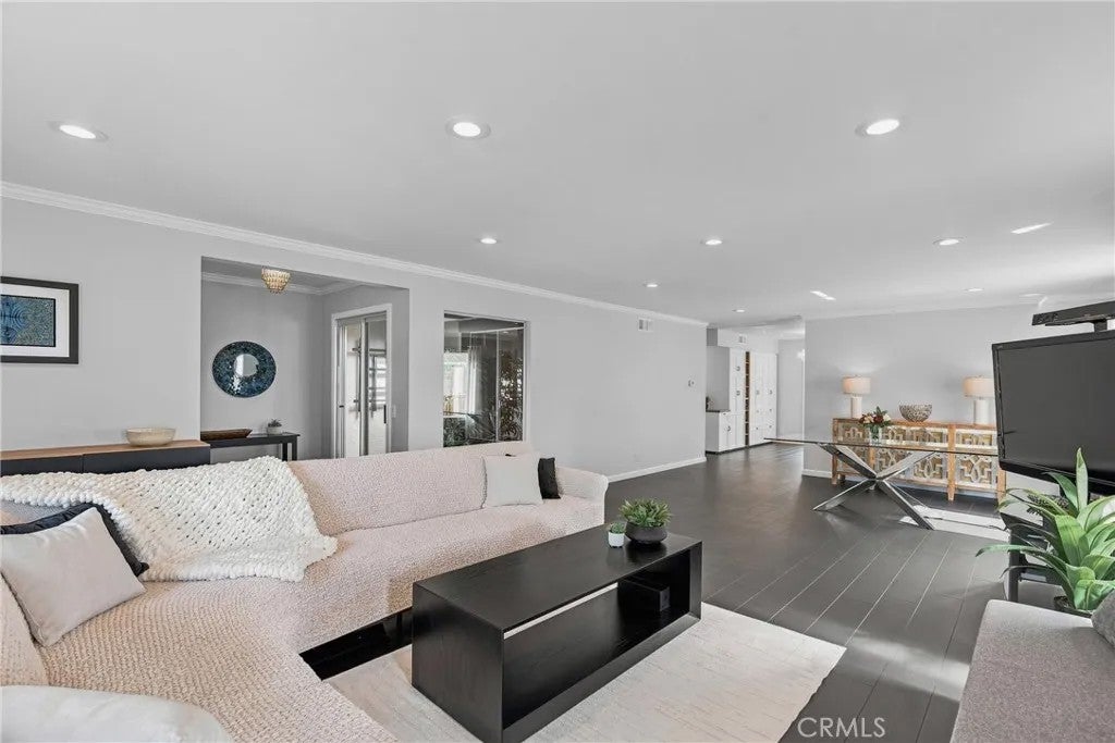 7946 Aqua Mansa Road