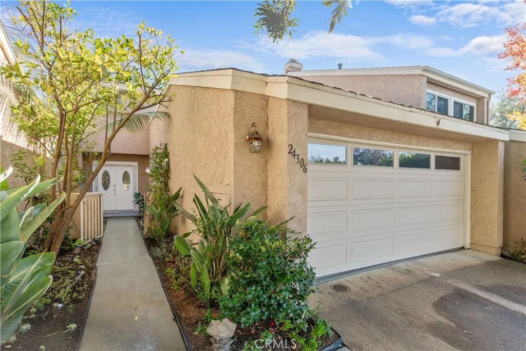 24306 Hillview