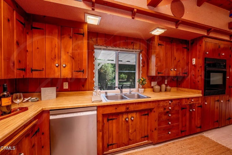 190 Fairway Lane