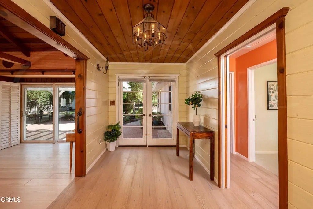 190 Fairway Lane