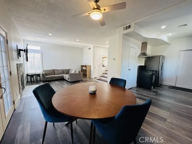 39779 Oak Cliff Drive