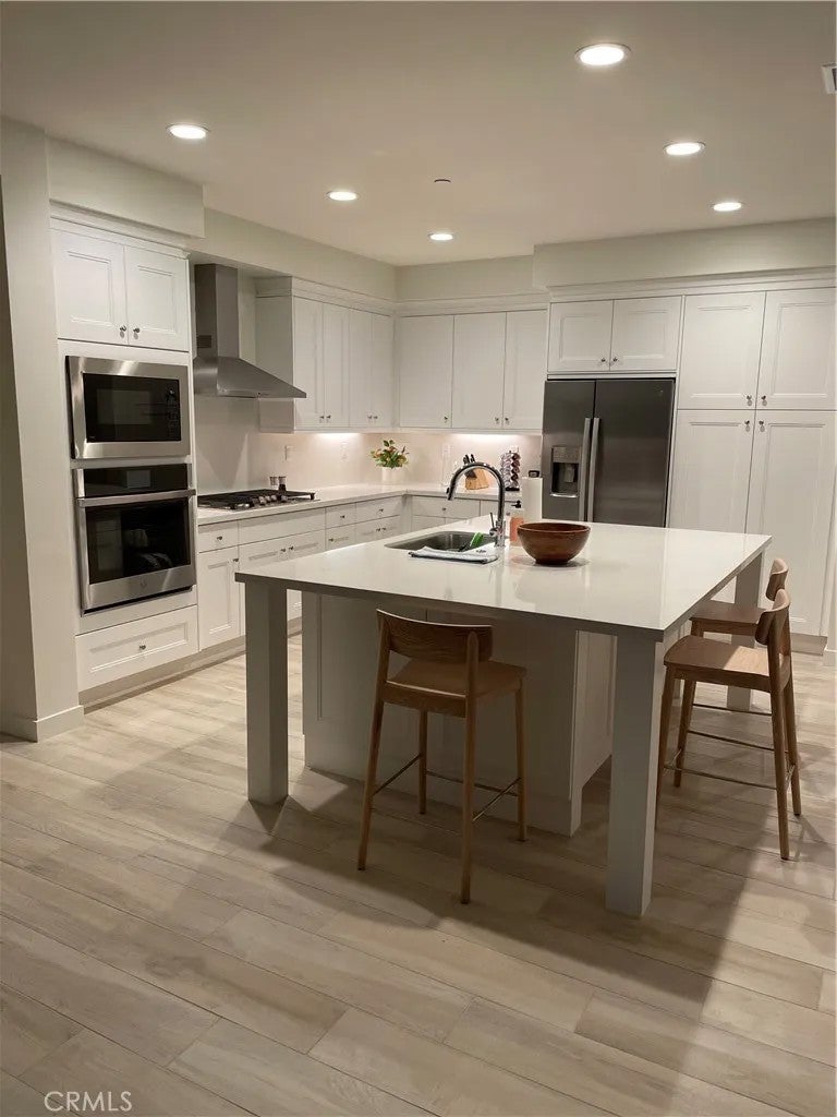 3090 Doheny