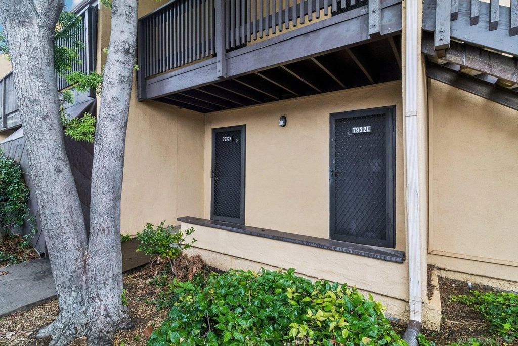 Photo of 7932 Mission Center Ct #K, San Diego, CA 92108 (MLS # 260004144)