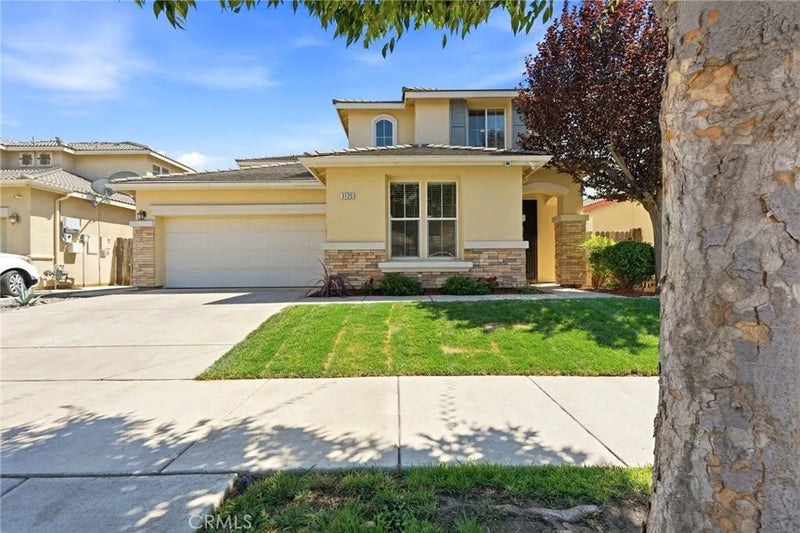 3125 W Delta