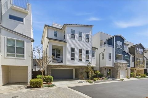 Tiny photo for 2112 Tidewater Circle, Costa Mesa, CA 92627 (MLS # NP26066238)