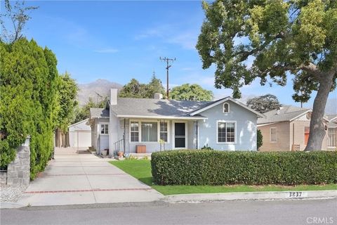 Tiny photo for 3837 Mountain View Avenue, Pasadena, CA 91170 (MLS # OC25248330)