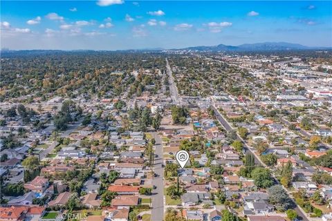 Tiny photo for 3837 Mountain View Avenue, Pasadena, CA 91170 (MLS # OC25248330)