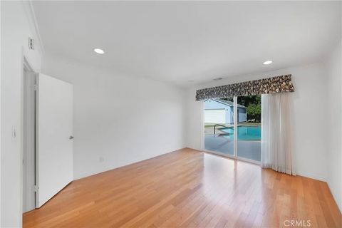 Tiny photo for 3837 Mountain View Avenue, Pasadena, CA 91170 (MLS # OC25248330)