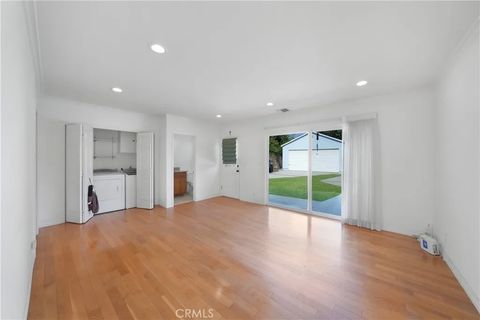 Tiny photo for 3837 Mountain View Avenue, Pasadena, CA 91170 (MLS # OC25248330)