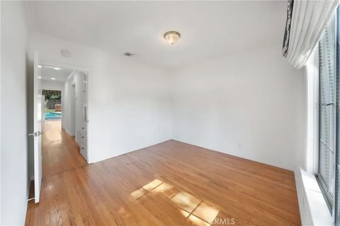 Tiny photo for 3837 Mountain View Avenue, Pasadena, CA 91170 (MLS # OC25248330)