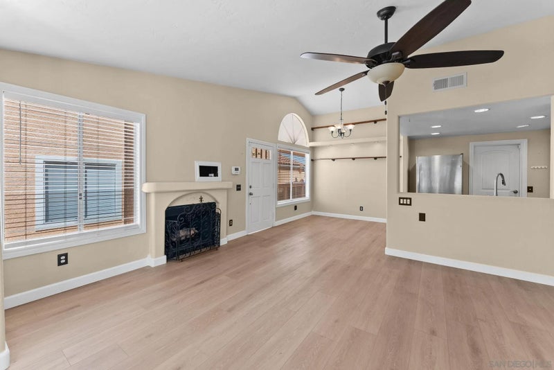 4251 Arroyo Vista Way 345