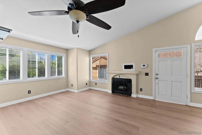 4251 Arroyo Vista Way 345