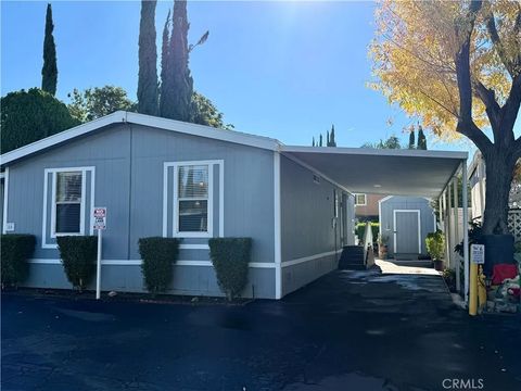 Photo of 1550 Rory Ln #80, Simi Valley, CA 93063 (MLS # SR25275112)