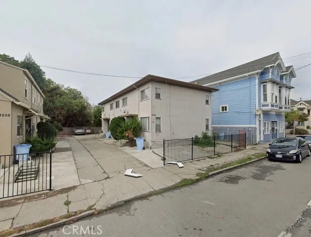 3200 California