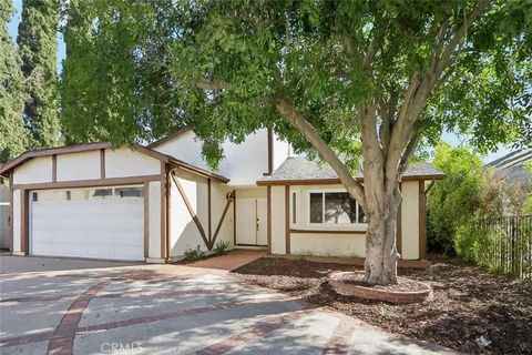 Tiny photo for 5960 Wilkinson, Valley Village, CA 91607 (MLS # SR25250594)