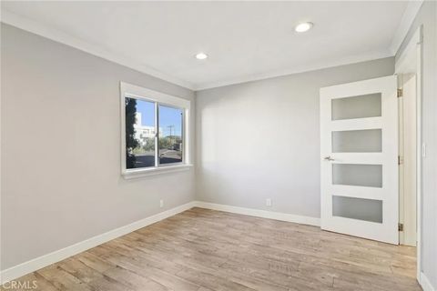 Tiny photo for 5960 Wilkinson, Valley Village, CA 91607 (MLS # SR25250594)