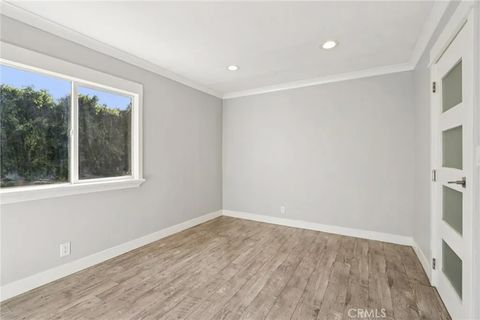 Tiny photo for 5960 Wilkinson, Valley Village, CA 91607 (MLS # SR25250594)