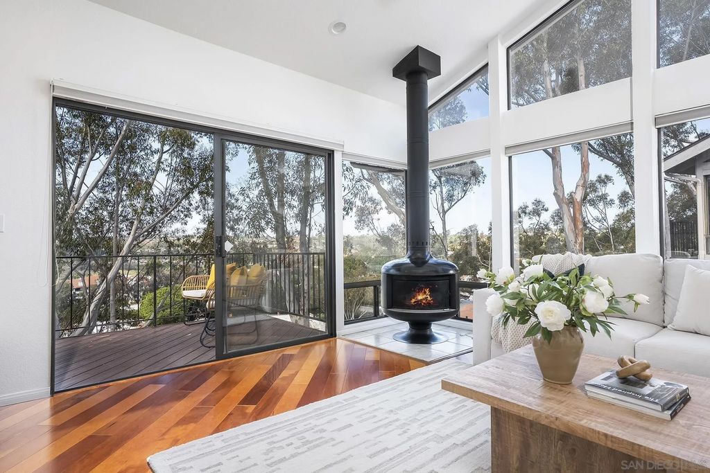 Photo of 11243 Cascada Way, San Diego, CA 92124 (MLS # 260008144)