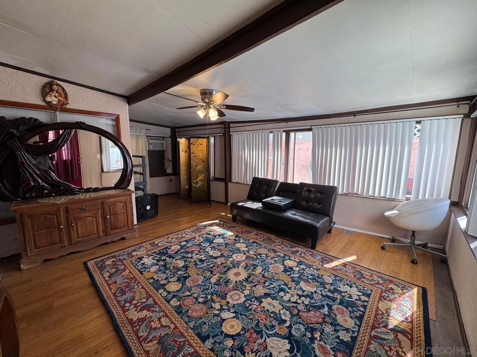 7933 Merrington Pl ROOM FOR RENT