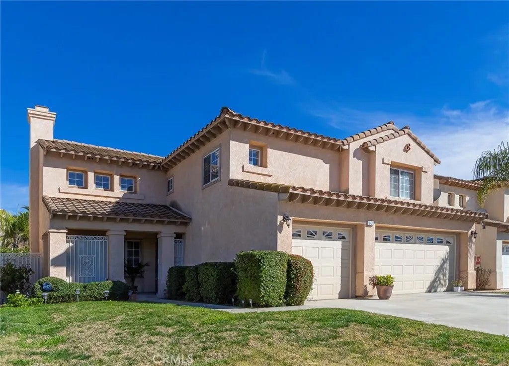 Photo of 16470 Zarco Luna Pl, Moreno Valley, CA 92551 (MLS # OC26043523)