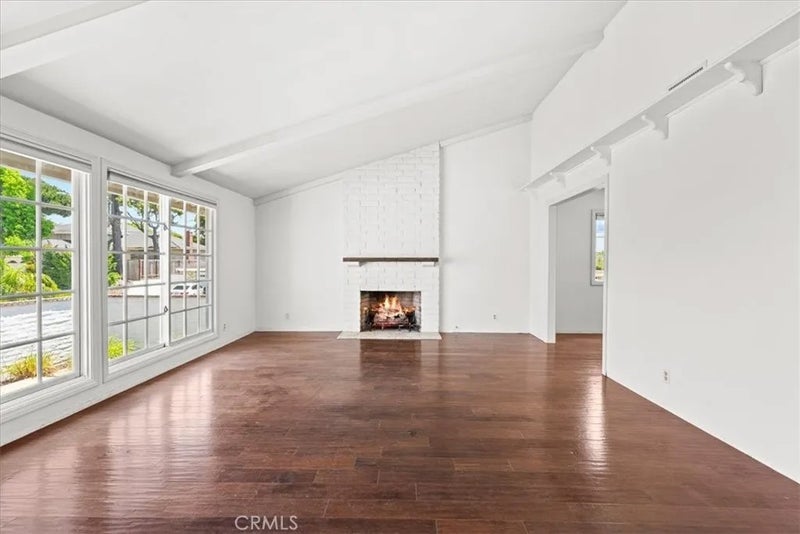 2701 Cardinal