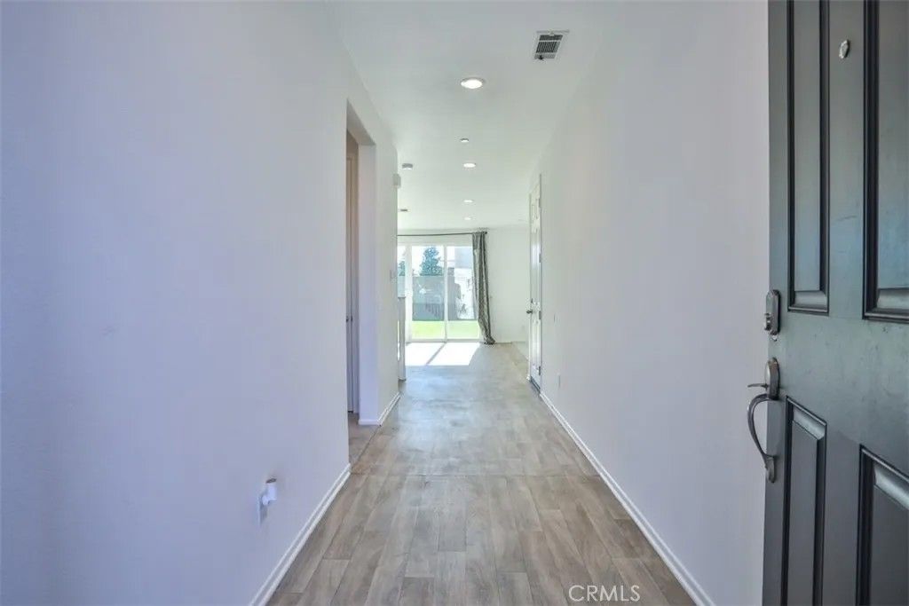 Photo of 6614 Ardmore Court, Palmdale, CA 93552 (MLS # CV25277882)