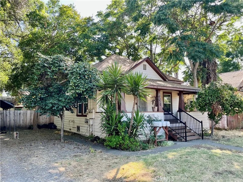 1326 Mulberry