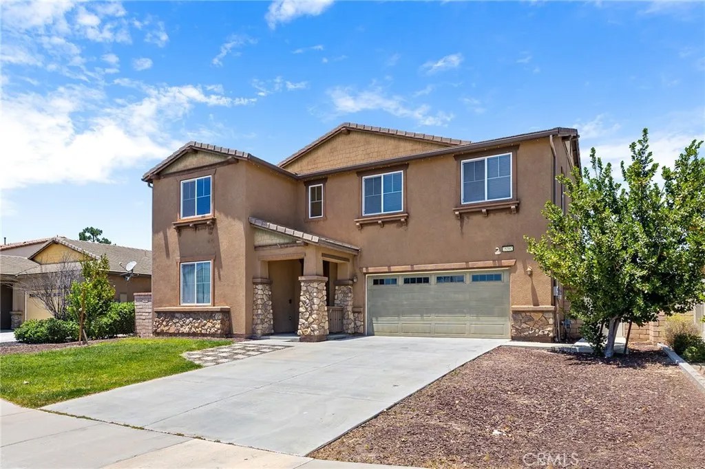 25392 Lone Acres