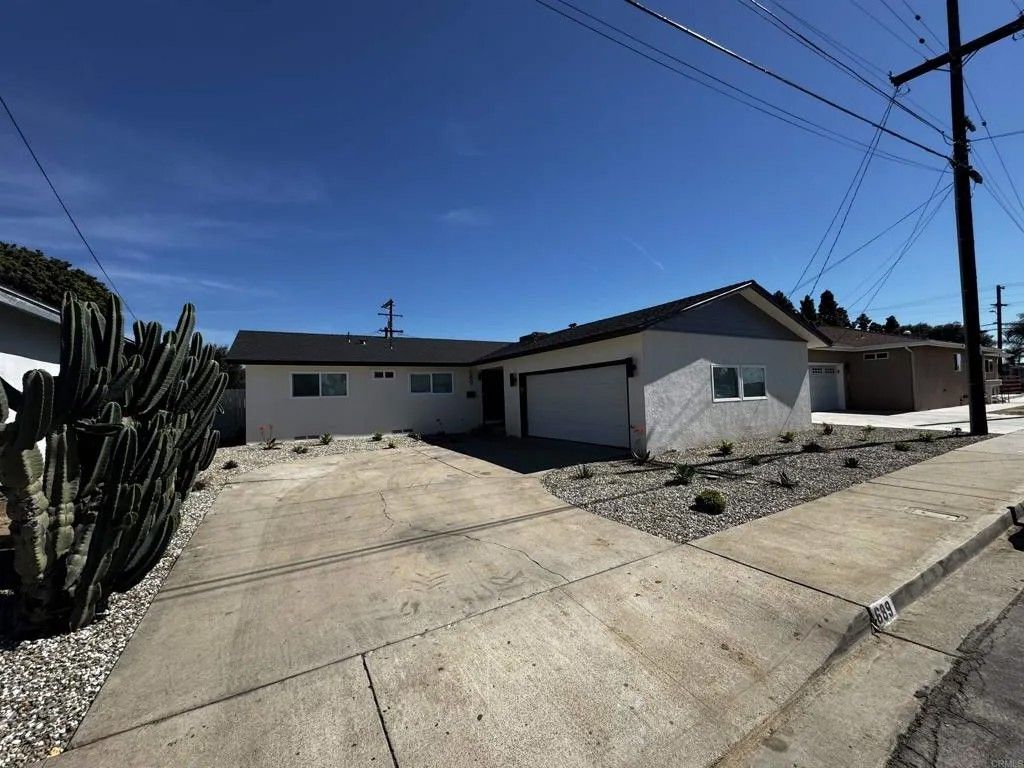 Photo of 689 Garrett Avenue, Chula Vista, CA 91910 (MLS # PTP2602006)