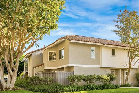 220 Lemon Grove Irvine CA 92618