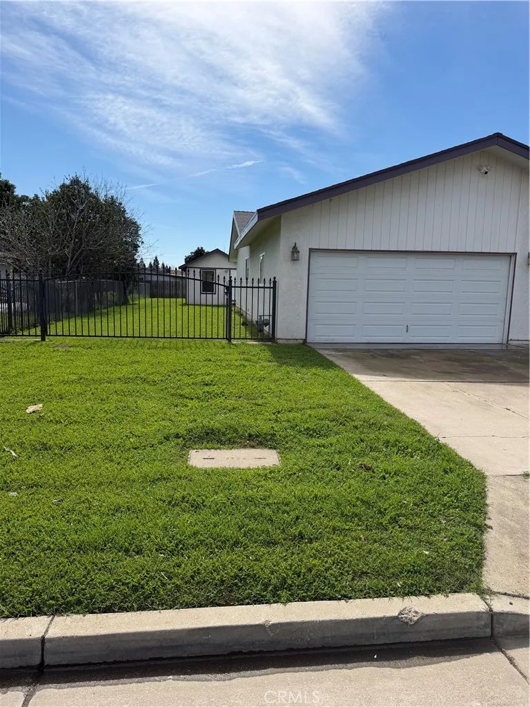 1056 E Alexander