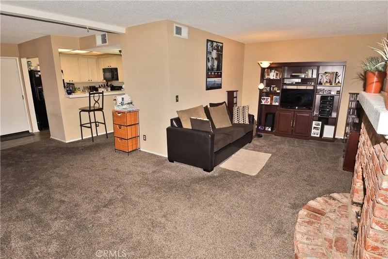 15155 Sherman Way 37