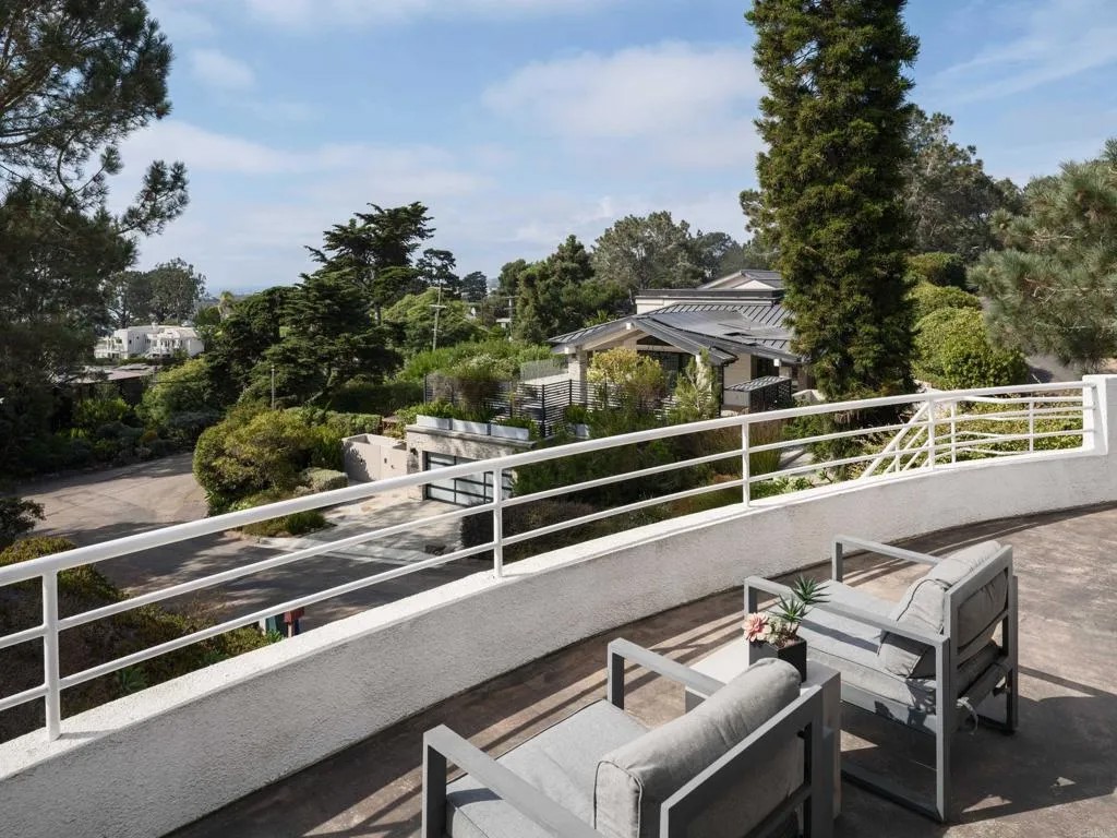 421 Serpentine Drive