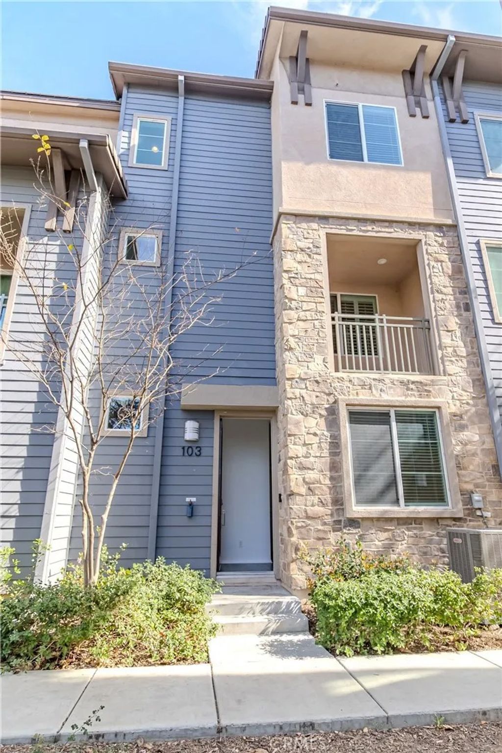 Photo of 646 Savi #103, Corona, CA 92878 (MLS # OC26058965)