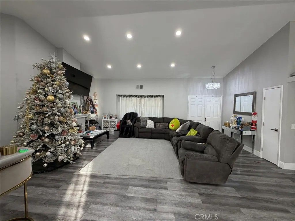 Photo of 24049 BARLEY Road, Moreno Valley, CA 92557 (MLS # IV26005337)