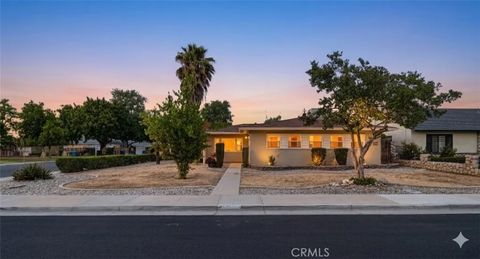 3725 Tahoe Court Riverside CA 92506